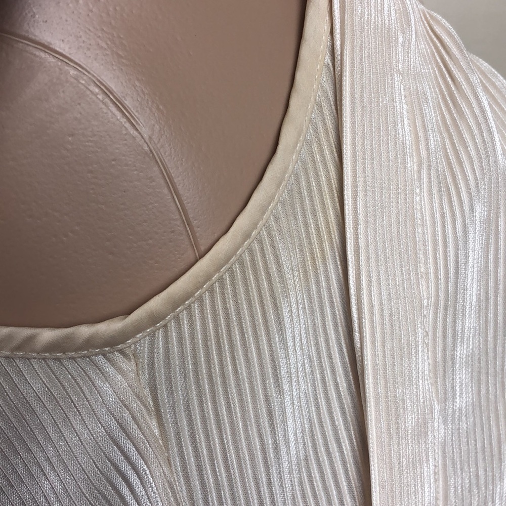 FOREVER 21 Pleated Dress - Picture 9 of 10